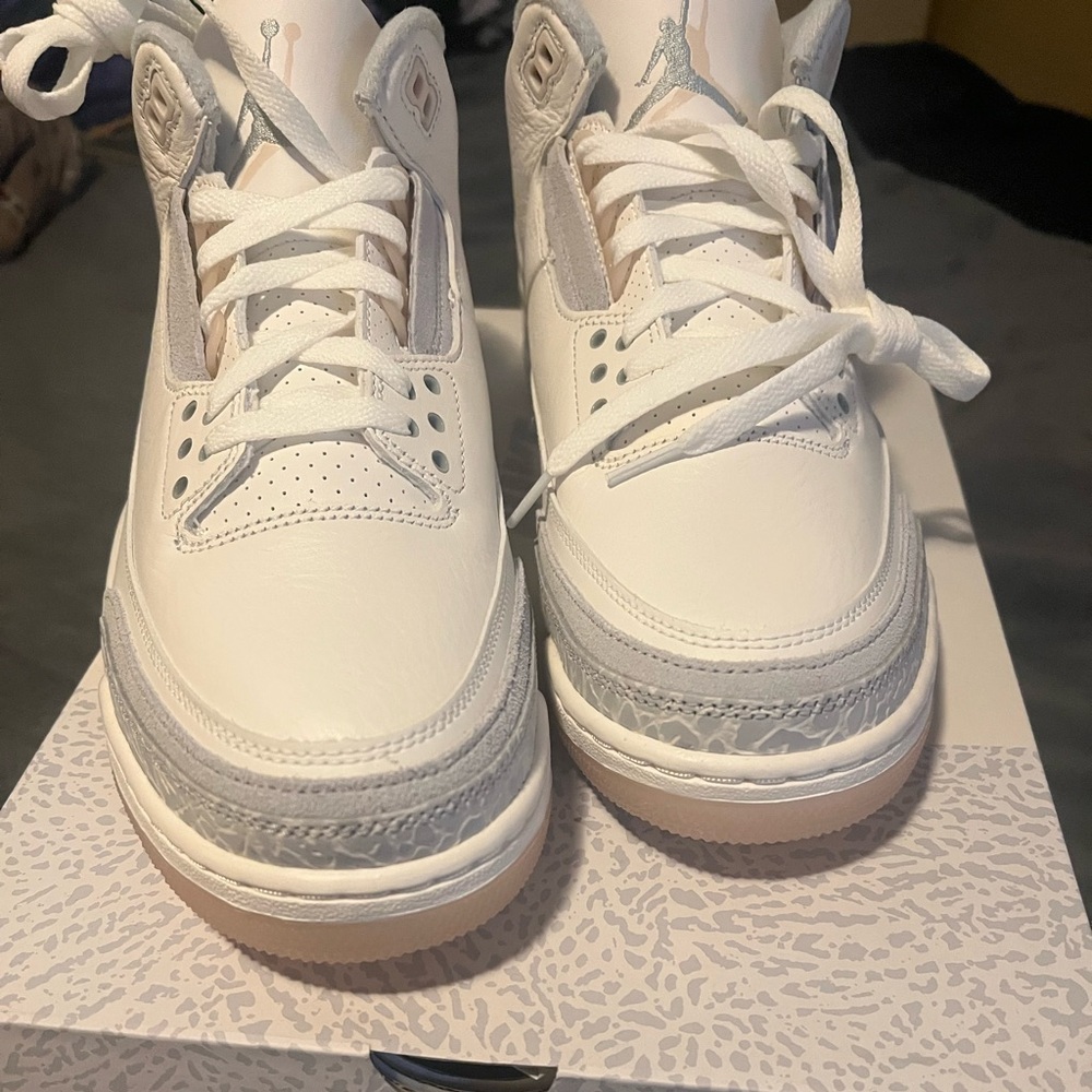 Jordan 3 ivory size 10.5